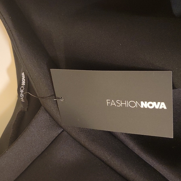 Fashion Nova, Size 3x,  Black sexy dress! - Picture 3 of 7